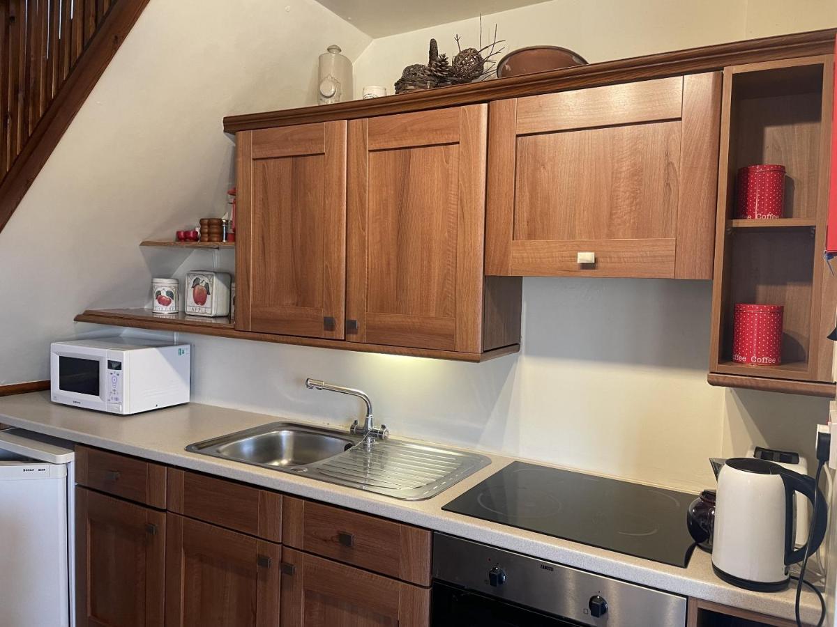Villa Phlomis York Esterno foto